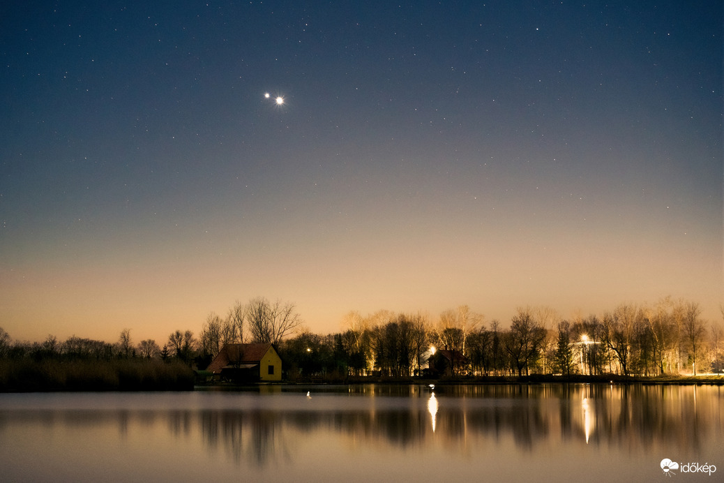 Jupiter-Vénusz együttállás