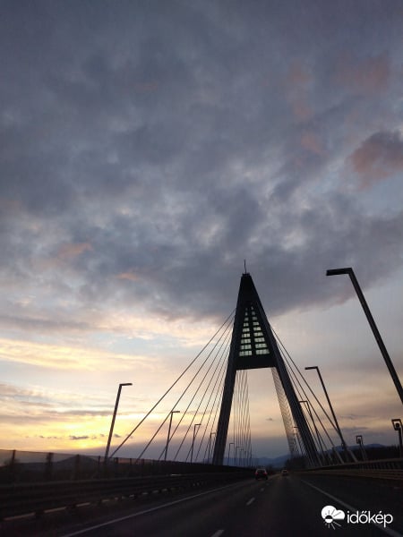 Megyeri híd naplemente