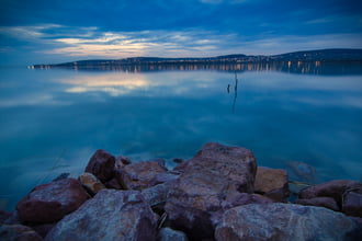 Balaton kékóra