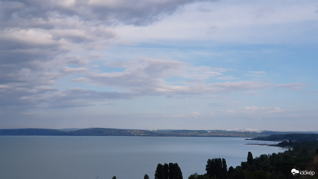 Balatonakarattya