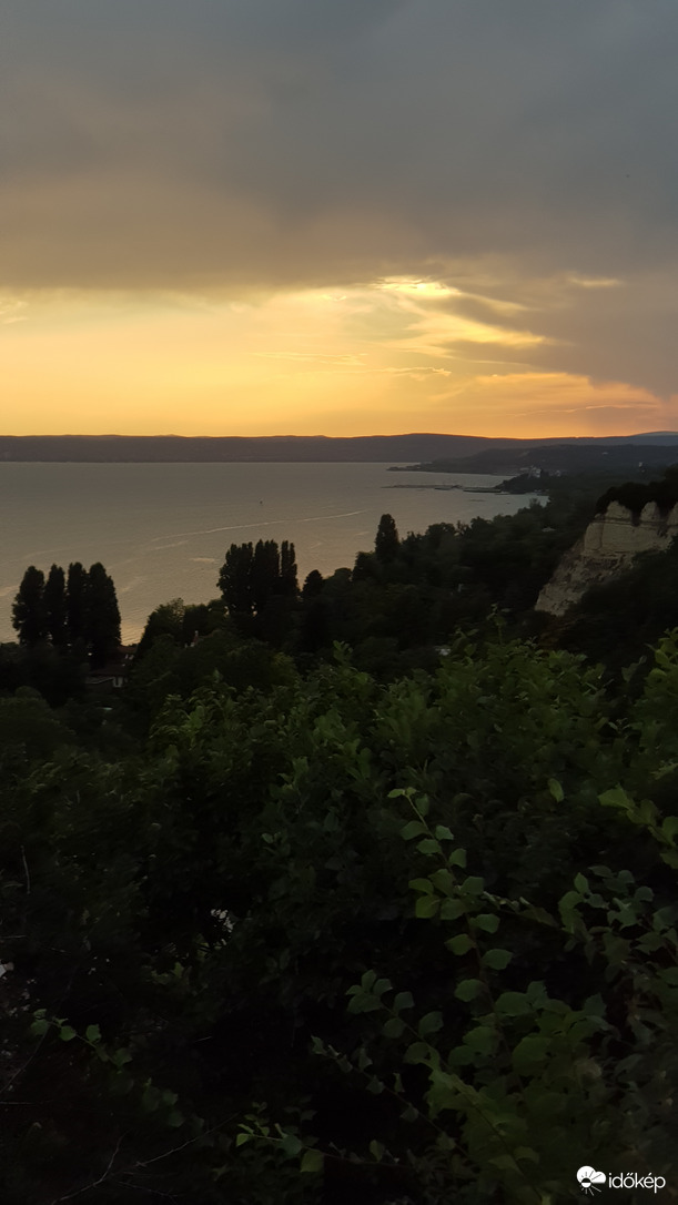 Balatonakarattya