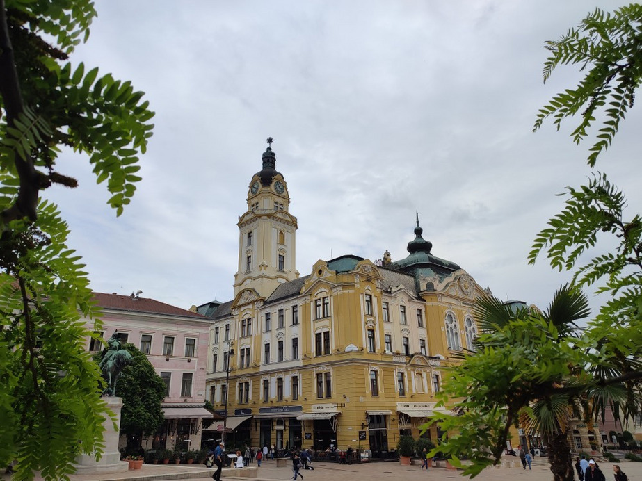 Pécs