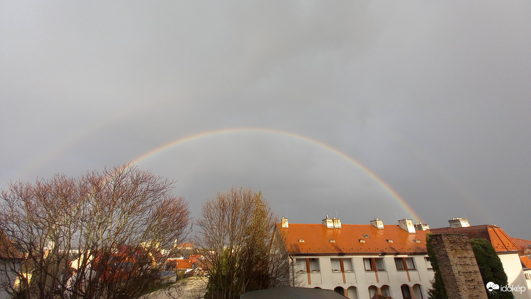 Keszthely kettős szivárvány