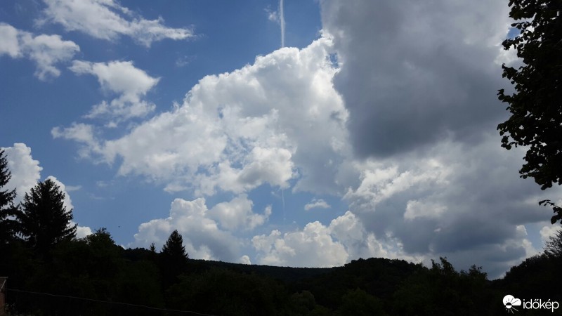 Komló