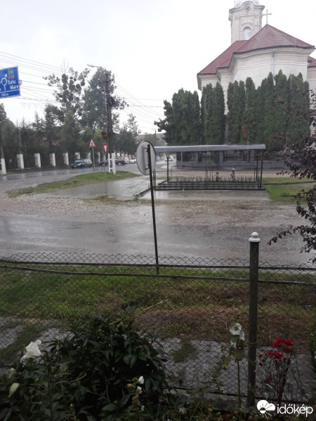 Sárközújlak