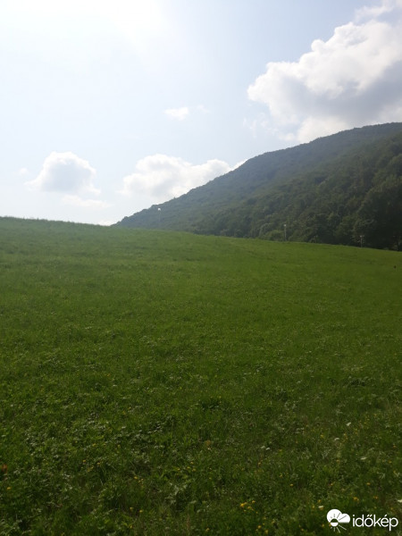 Sárközújlak