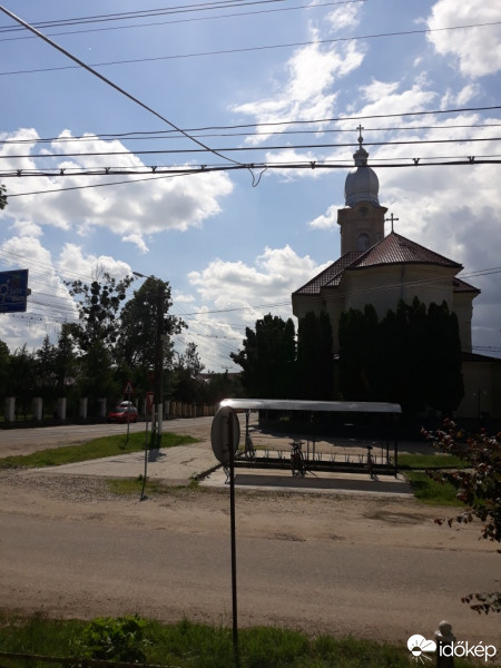 Sárközújlak