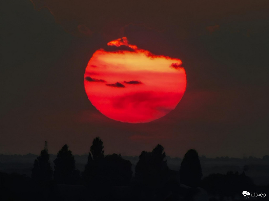 Az év legkésőbbi naplementéje