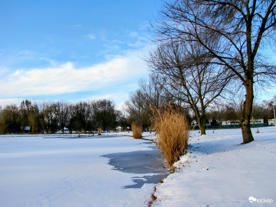 Hóba borult Szigetköz