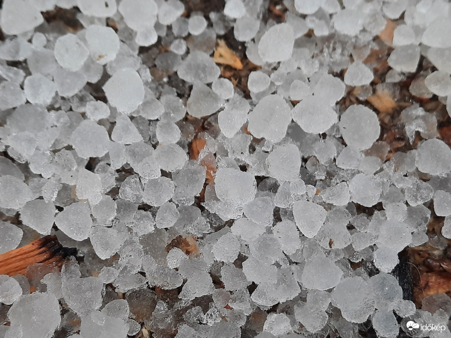 Graupel zápor eredménye...