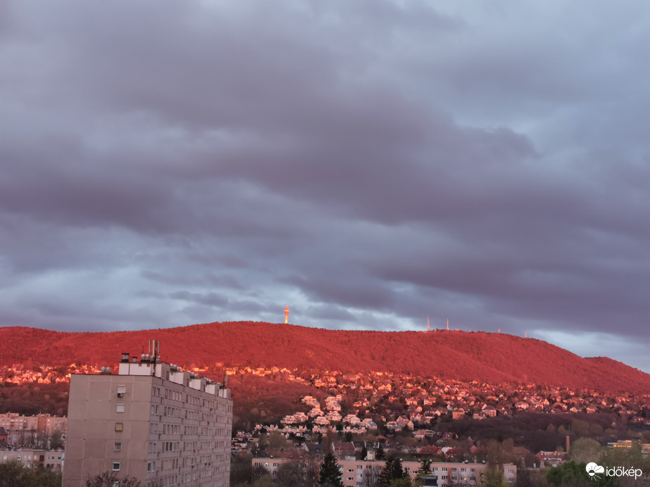 Alpenglow / Alpenglühen jelenség 