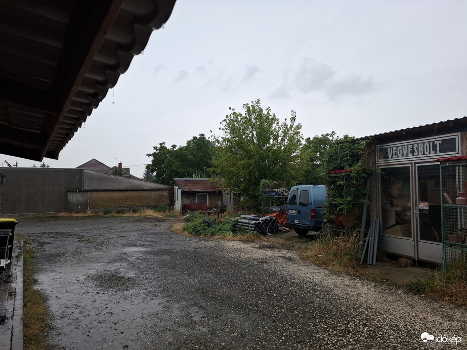 Kistarcsa