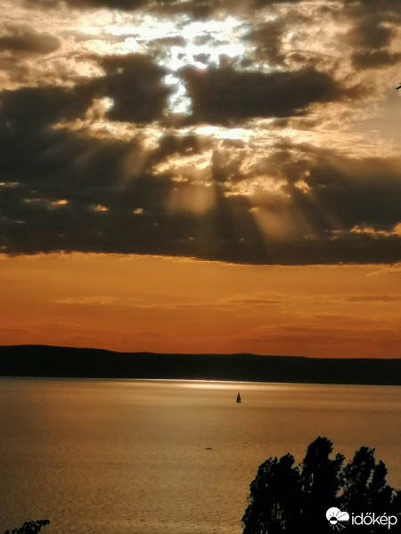 Balatonaliga