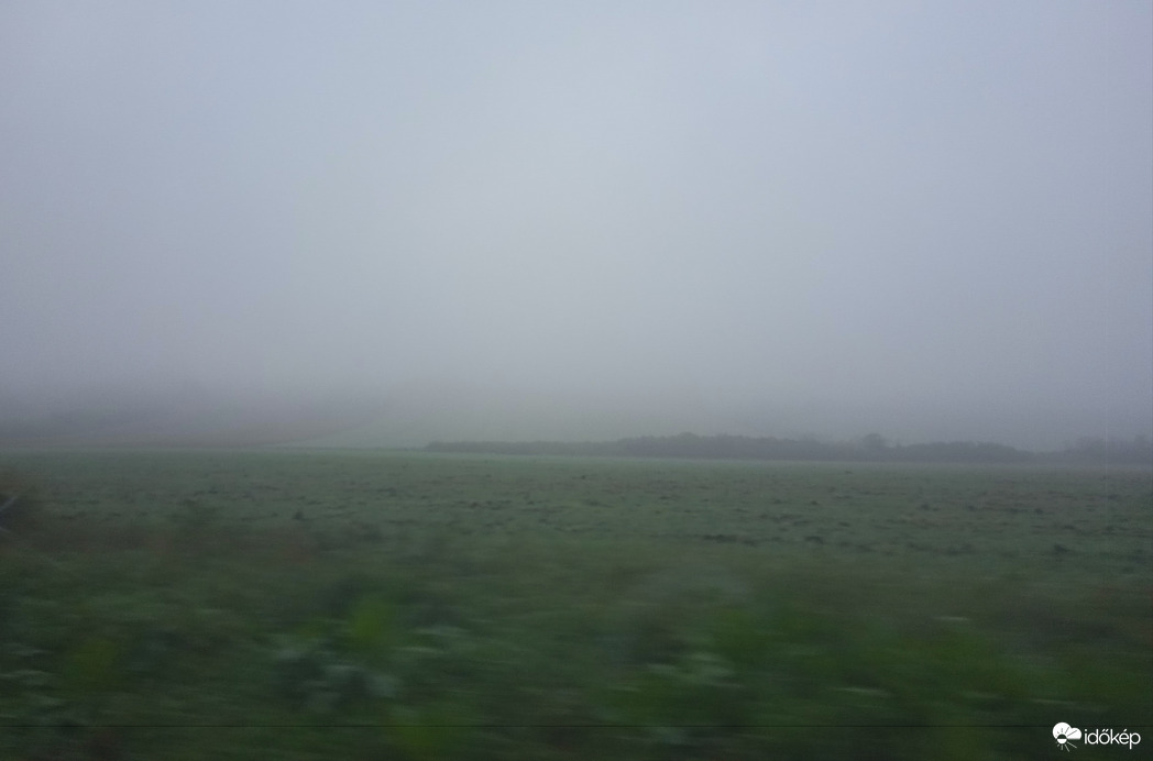 Ködös reggel Nagytályán