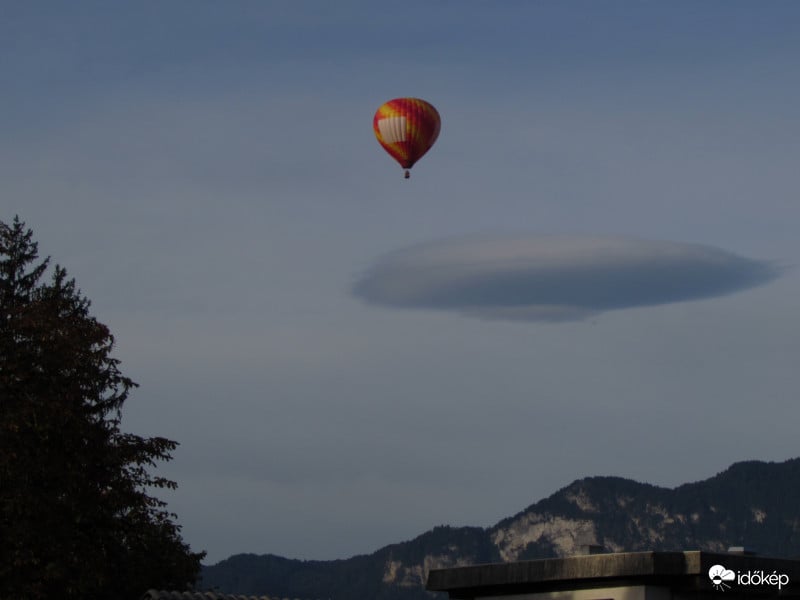 UFO vs hőlégballon 