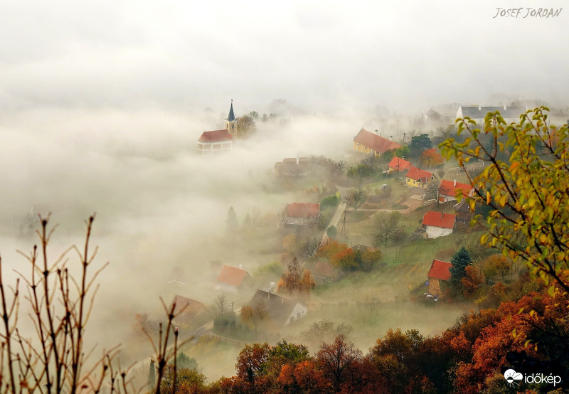 Ismételten gyönyörű látvány! Ezúttal a Szent György-hegyről . 2017-11-19 