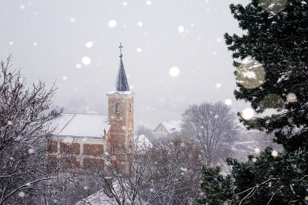 Végre fehérben  2018.12.14. Du. 