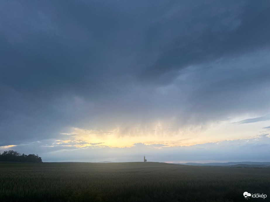 Balatonkenese