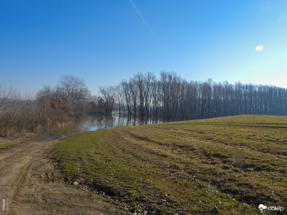 Árvízi tetőzés, 608 cm, Tiszalök