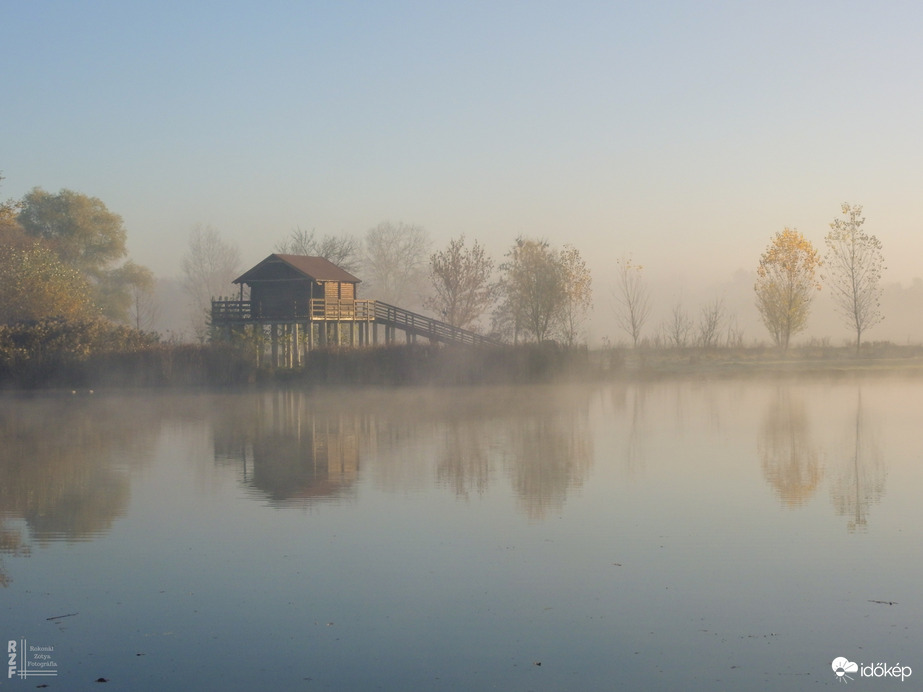 Ködös reggel a tiszalöki Kis-Tiszán