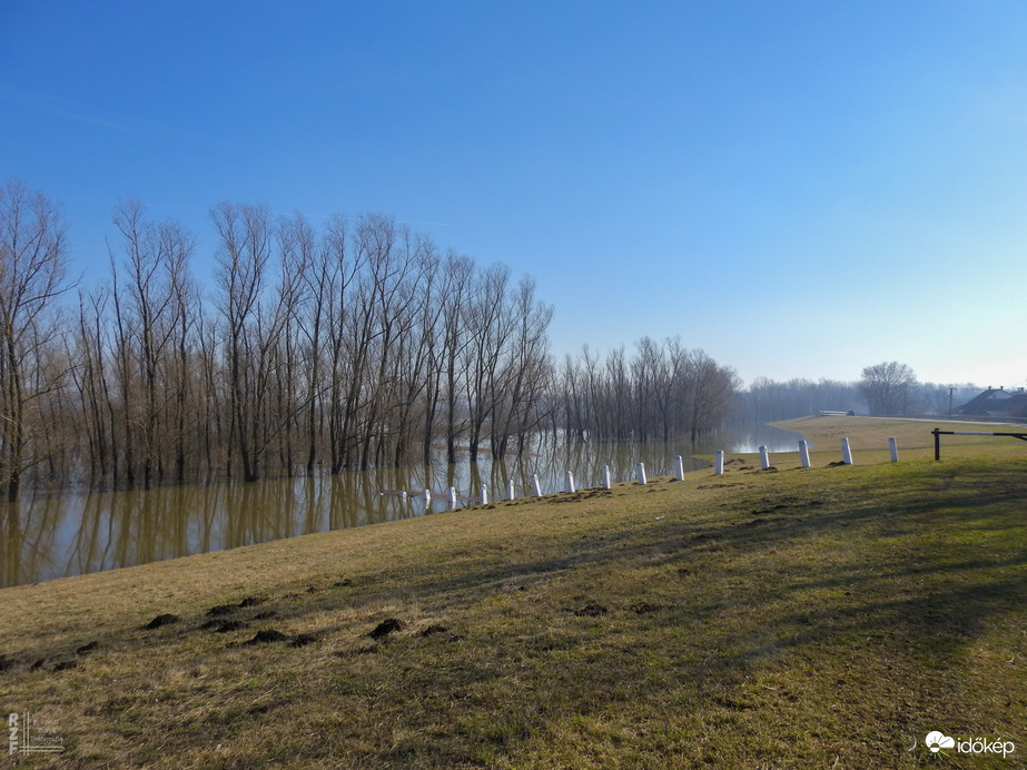Árvízi tetőzés, 608 cm, Tiszalök