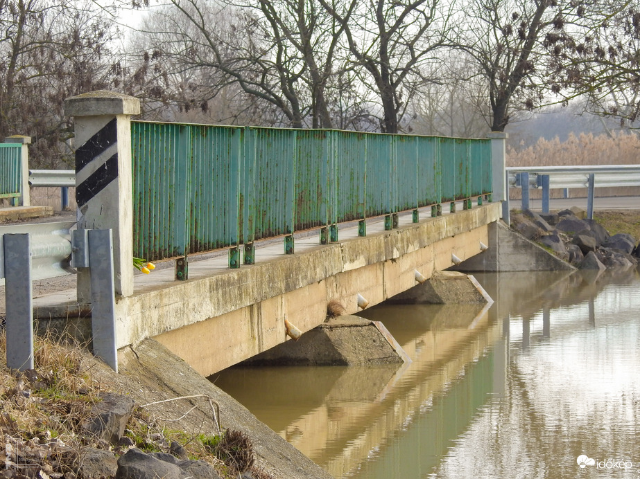 Árvíz, 565 cm, Kis-Tisza/Tiszalök