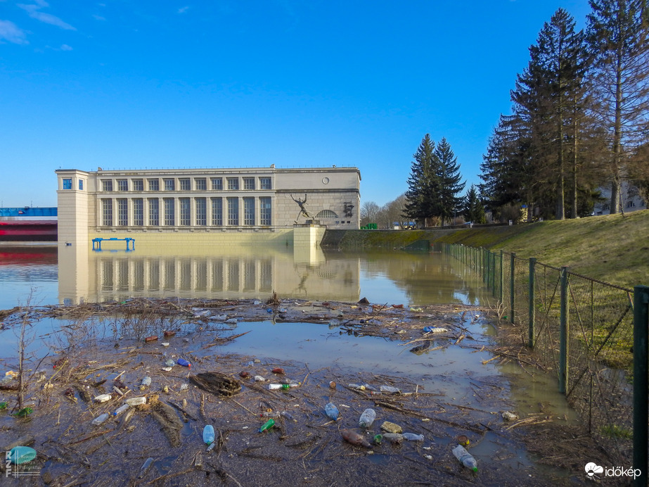 Árvíz / Tiszalök-Vízerőmű