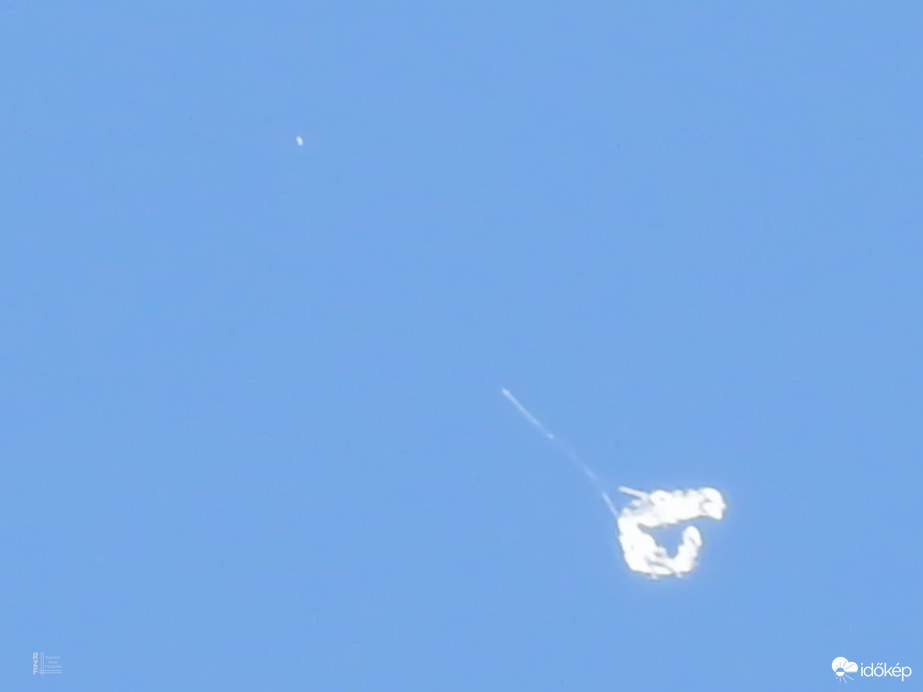 Érdekes objektum Tiszalök felett. Meteorológiai ballon?