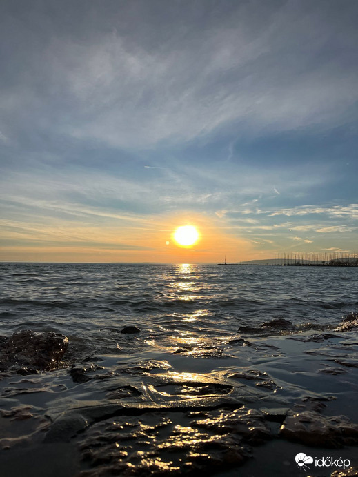 Balatonkenese