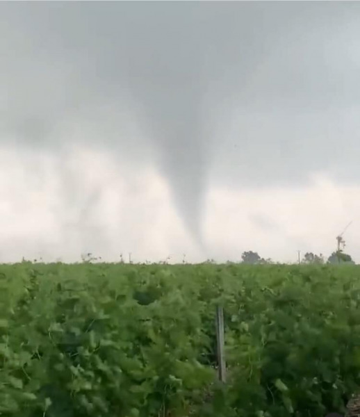 Tornádó Franciaországban (Forrás: Météo Nord Parisien - Votre météo sur le nord de l'IDF et l'Oise)