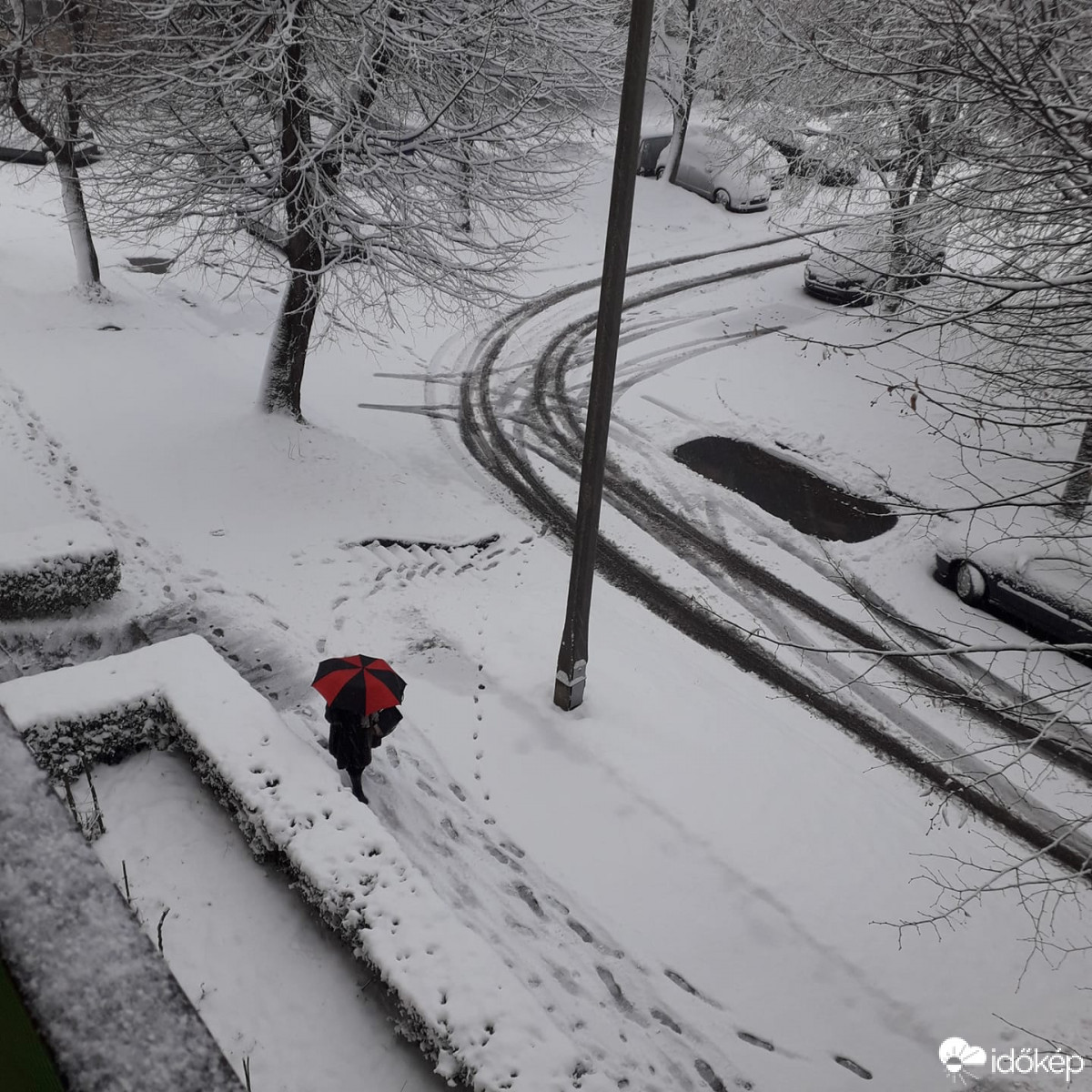 Vali Andella Novográdeczné fotója