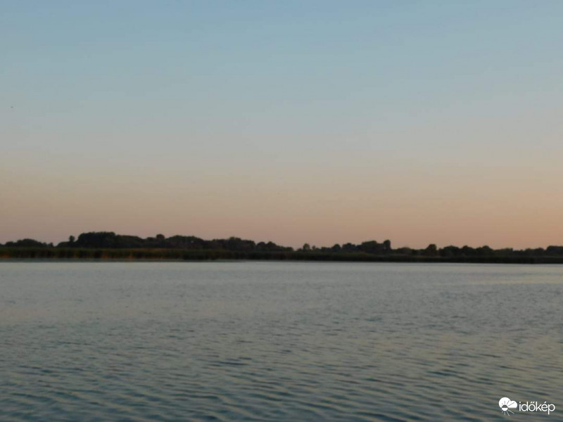 Tisza tó Naplementekor