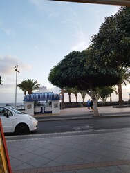 Tías