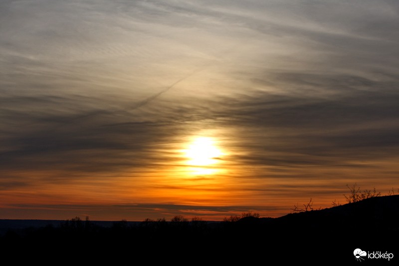 Naplemente 02. 25. 16:44