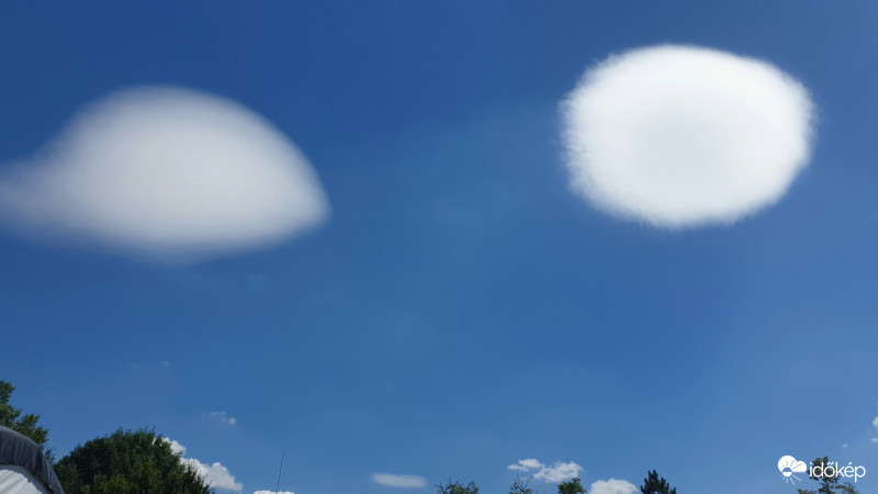 Gömb felhők 