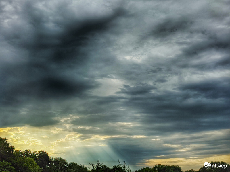 Reménysugarak csapadékra