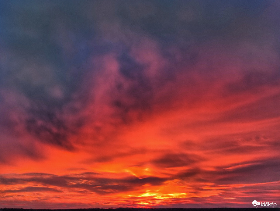 Lángoló téli alkony