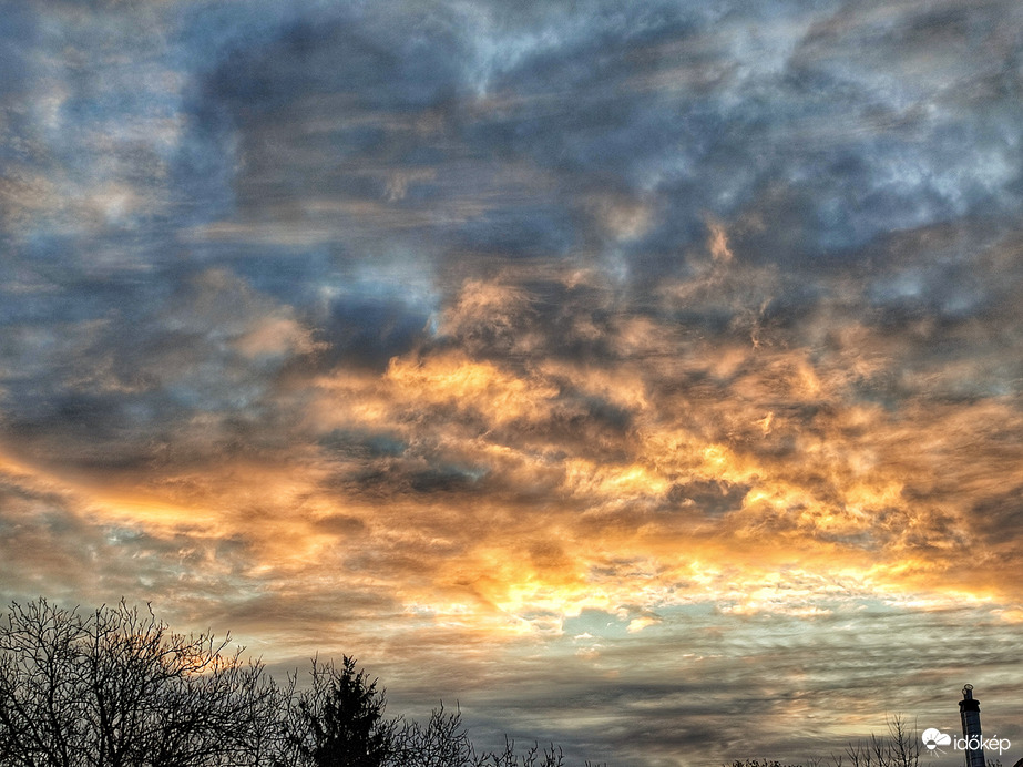 Részleges színesség