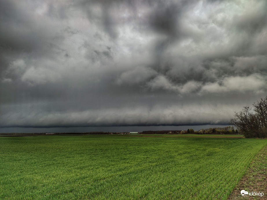 Érkezés előtti percek