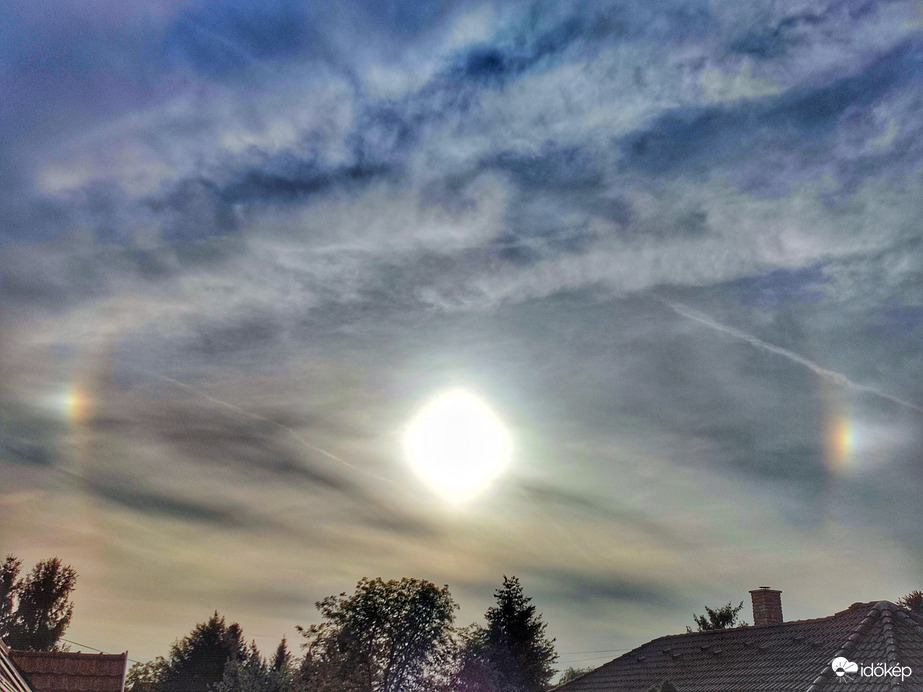 Kétoldali melleknap