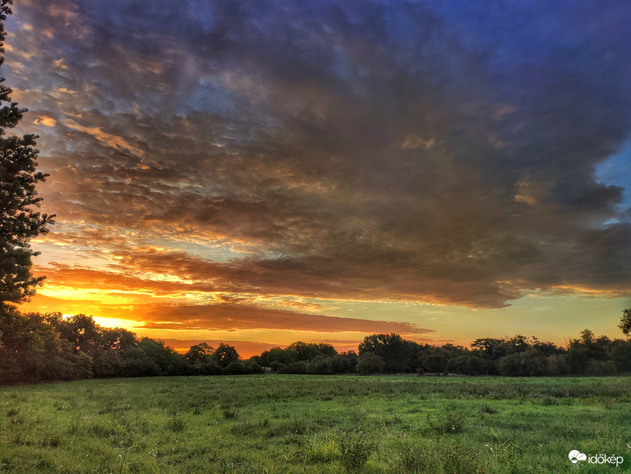 Szerdai napkelte után