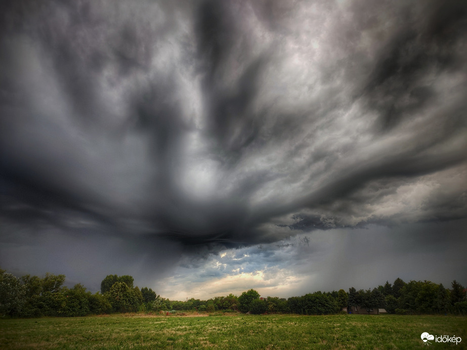Reggeli zivatarok szépsége