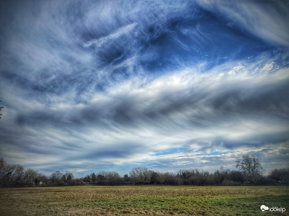 Karácsonyi vonások