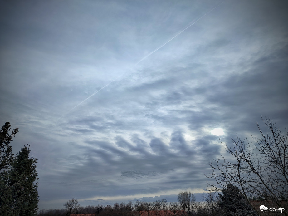 Sajtreszelős KH-hullámok