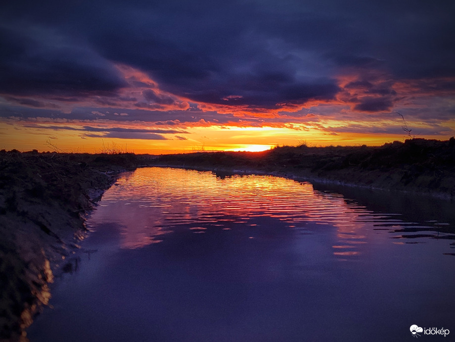 Szeles naplemente színei