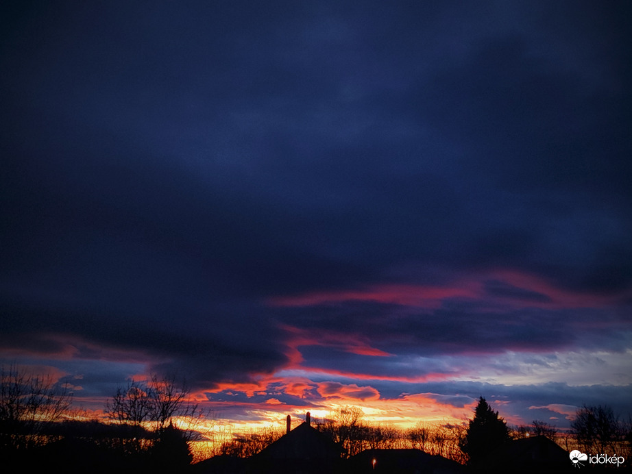 Elbúcsúznak a színek...