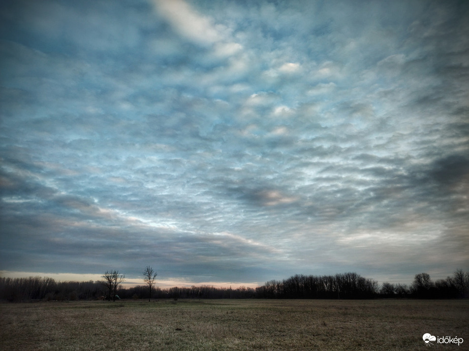 Még naplemente előttről