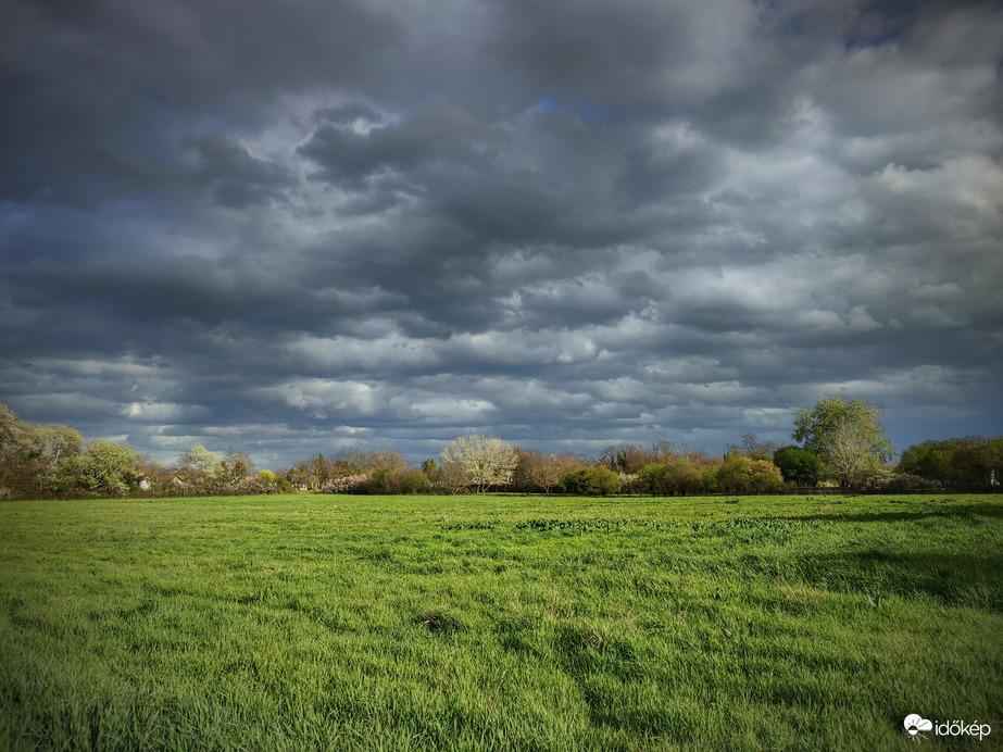 Távoznak a délutáni ború okozói