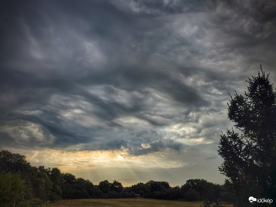 Asperatus és Tyndall párosa