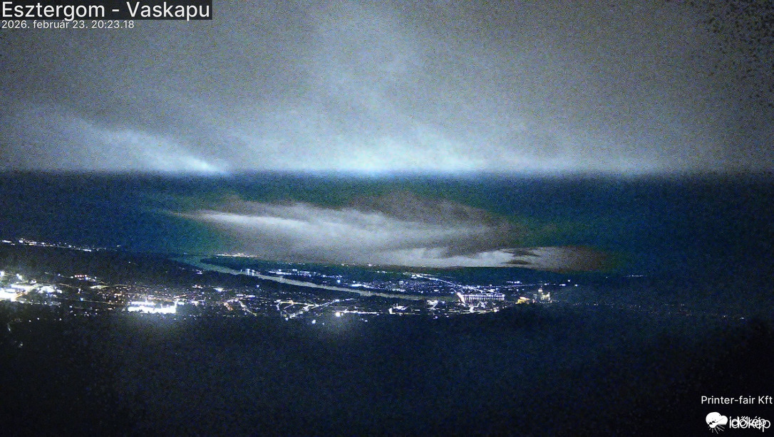 Nyarat idéző zivatar érkezik Esztergomba